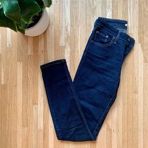 Levi’s 721 Skinny Jeans.